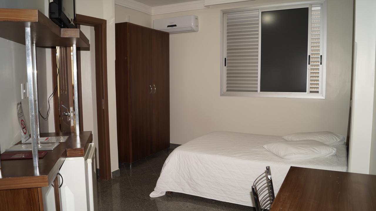 Lindóya Hotel Catalão Dış mekan fotoğraf